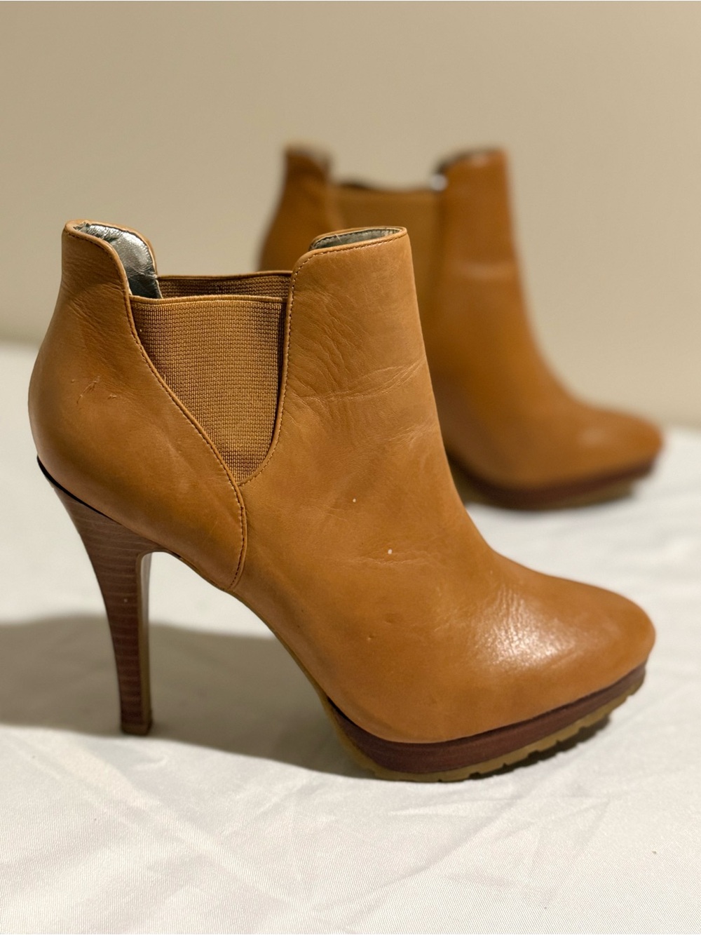 Jessica Simpson Tan Leather High-Heel Ankle Booties